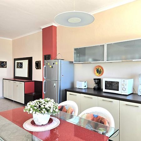 Sea View Apartments In Durrës Esterno foto
