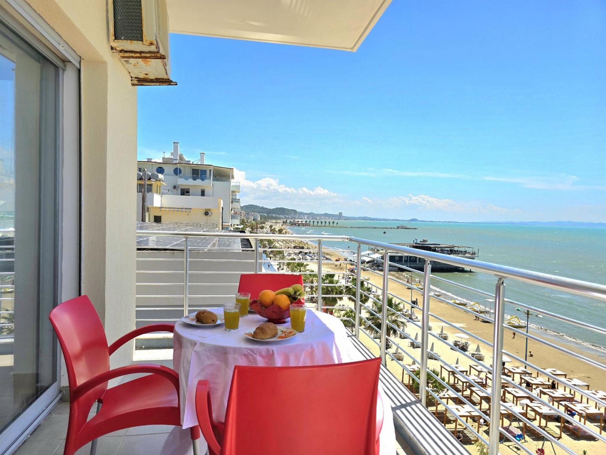 Sea View Apartments In Durrës Esterno foto