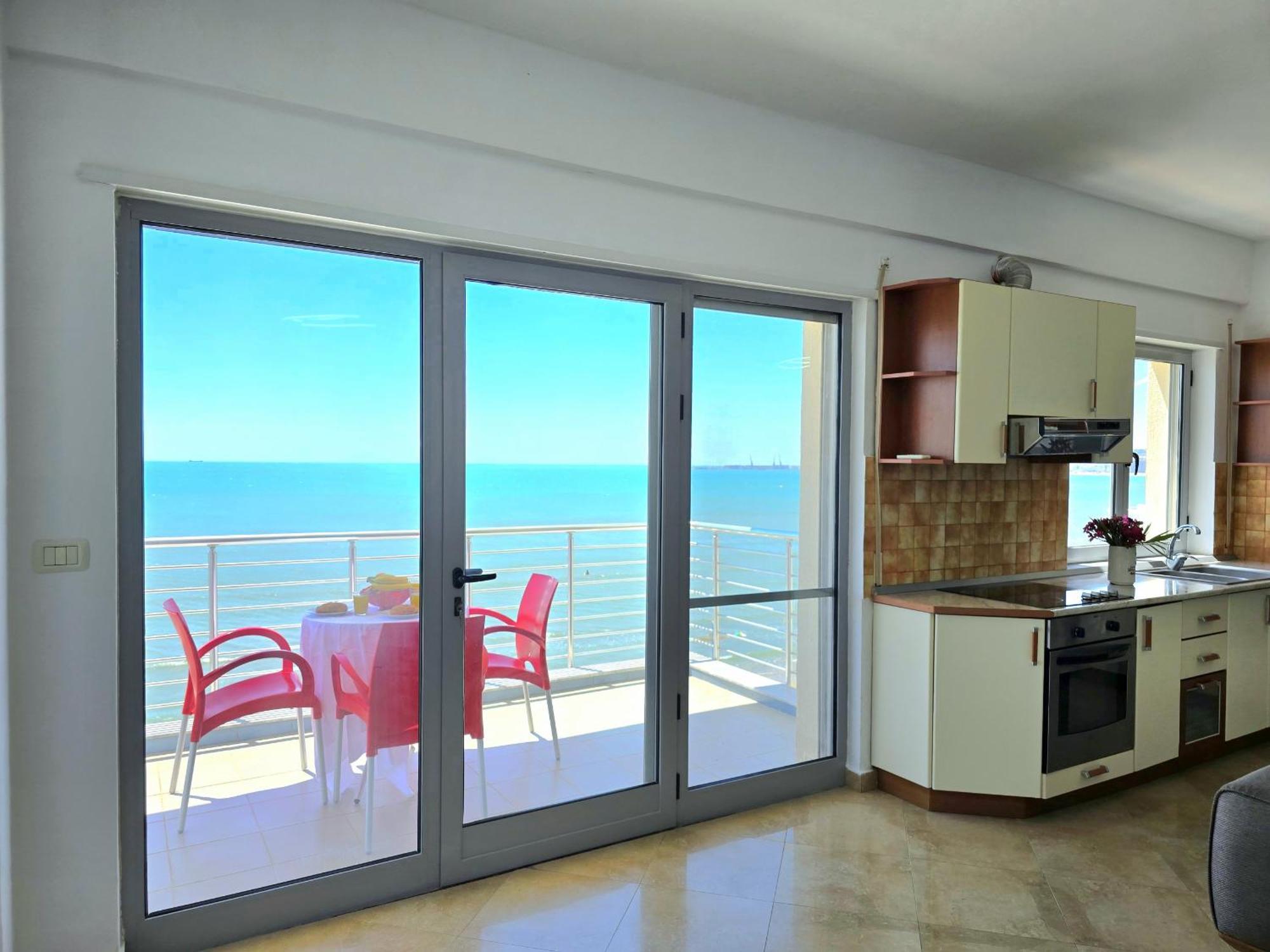 Sea View Apartments In Durrës Esterno foto